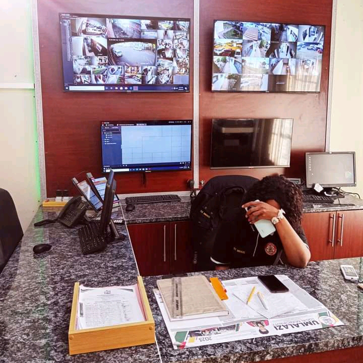 Control Room 4